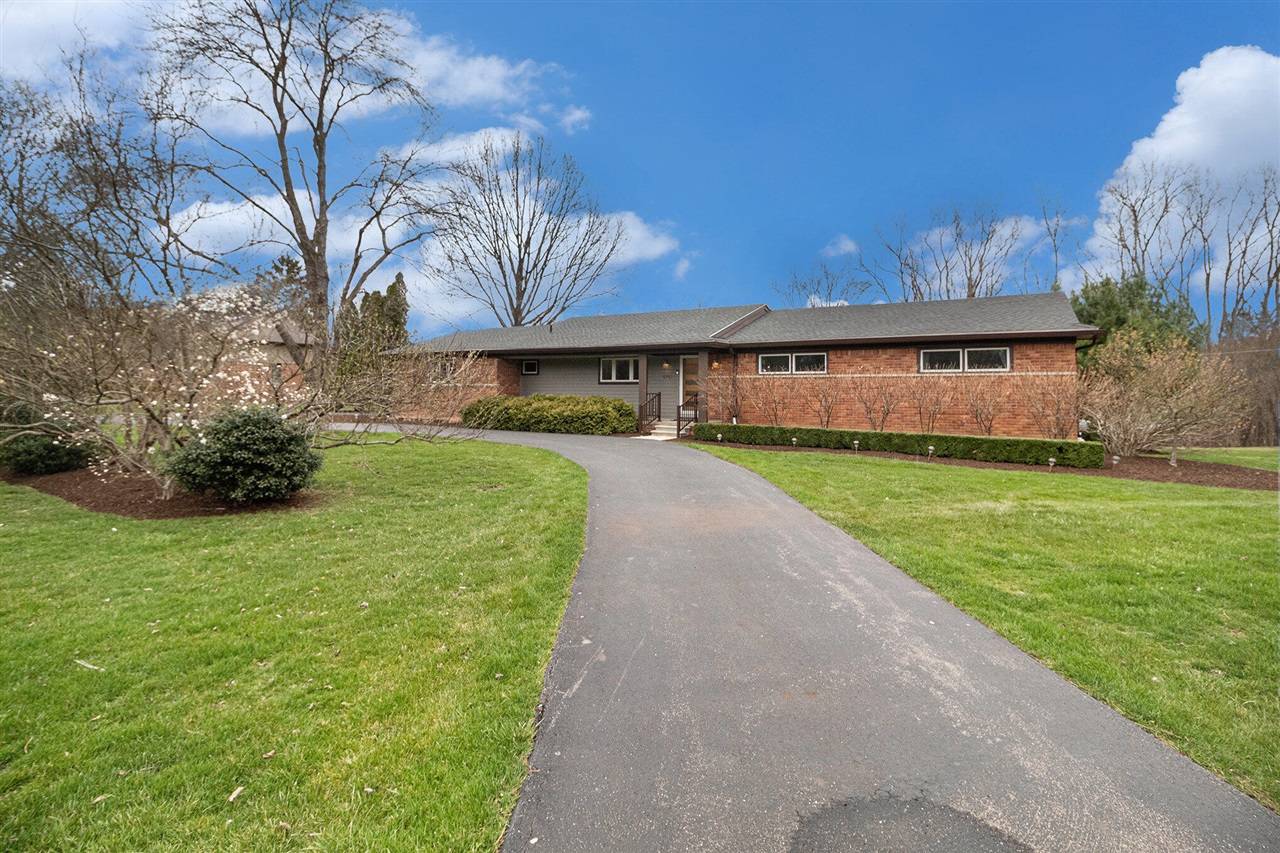 Bloomfield Hills, MI 48304-3725,4743 Burnley Drive