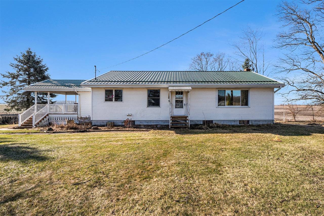 Clarksville, MI 48815-9700,10265 W Grand River Avenue