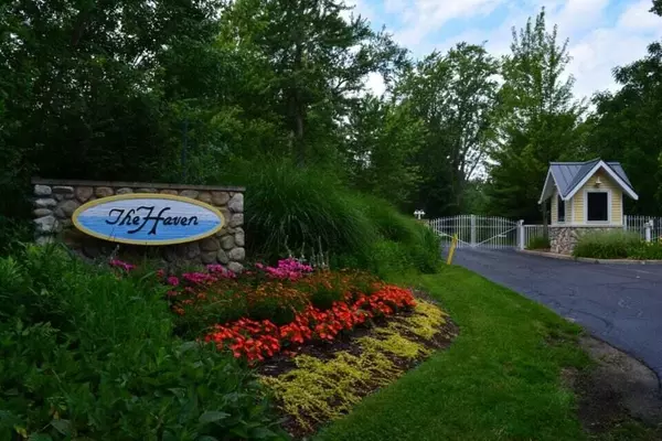 South Haven, MI 49090,10571 Pinecone Trail
