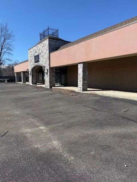 Greenville, MI 48838,421 N Lafayette Street