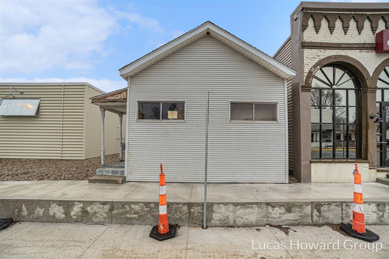 - W Main Street, Marcellus, MI 49067