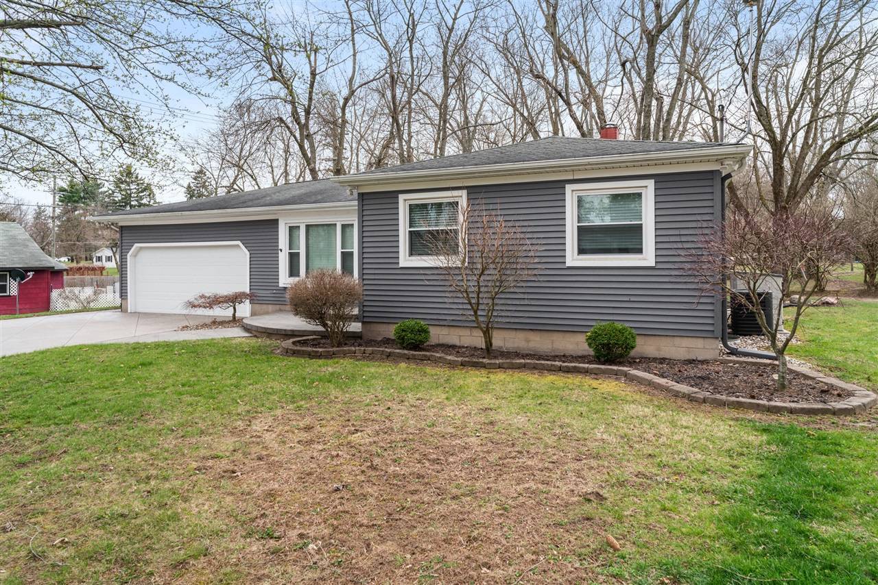 4 Morry Street, Hillsdale, MI 49242-1923