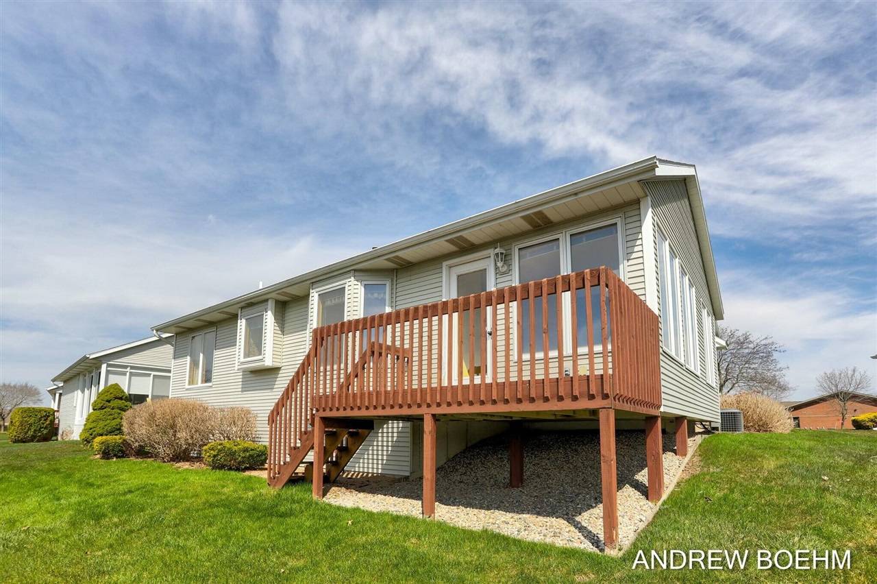 Zeeland, MI 49464-2071,332 Royal Park Drive