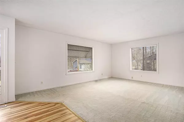 South Haven, MI 49090,75 Pershing Street