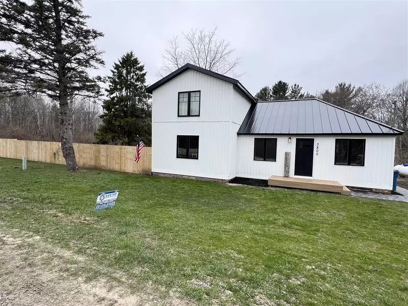3800 Grant Highway, Manistee, MI 49660-9477