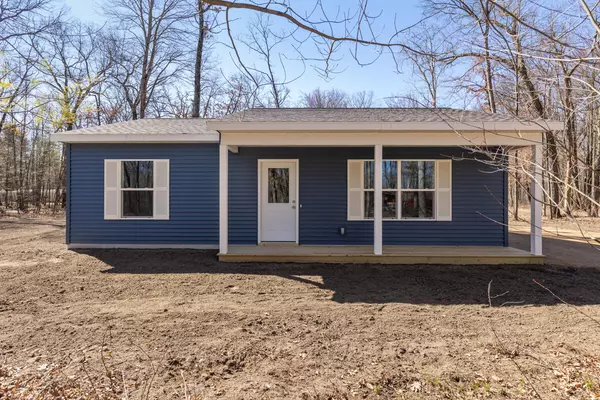 Howard City, MI 49329,8992 Mackinaw Trail