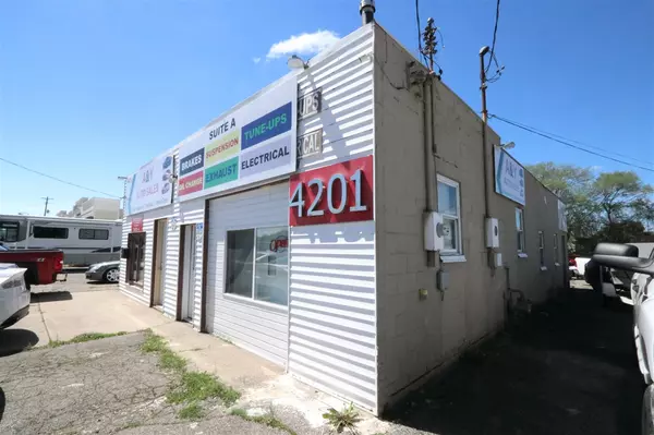Grand Rapids, MI 49548-3313,4201 Division Avenue