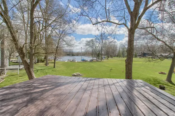 4790 Downing Drive Drive, Pinckney, MI 48169