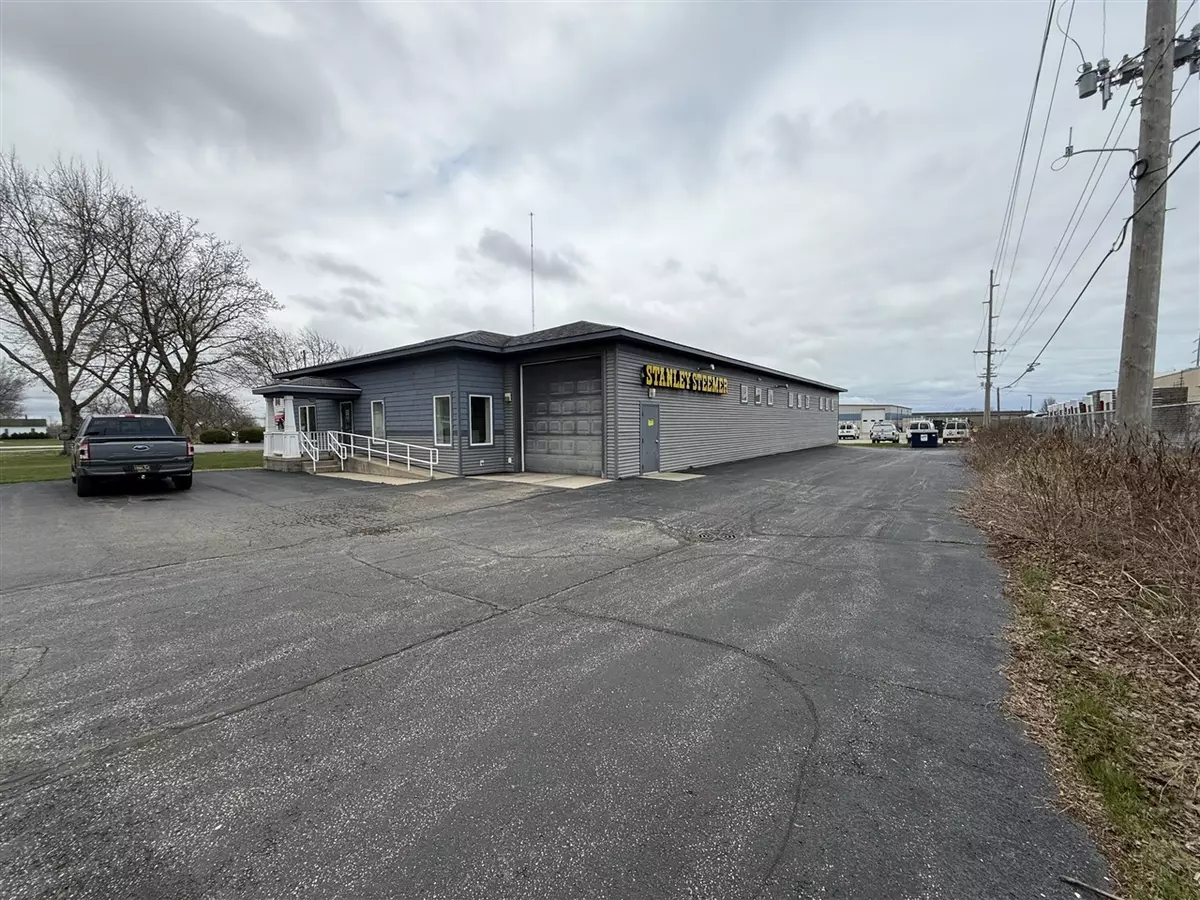 Saint Joseph, MI 49085-9551,3408 Hollywood Road