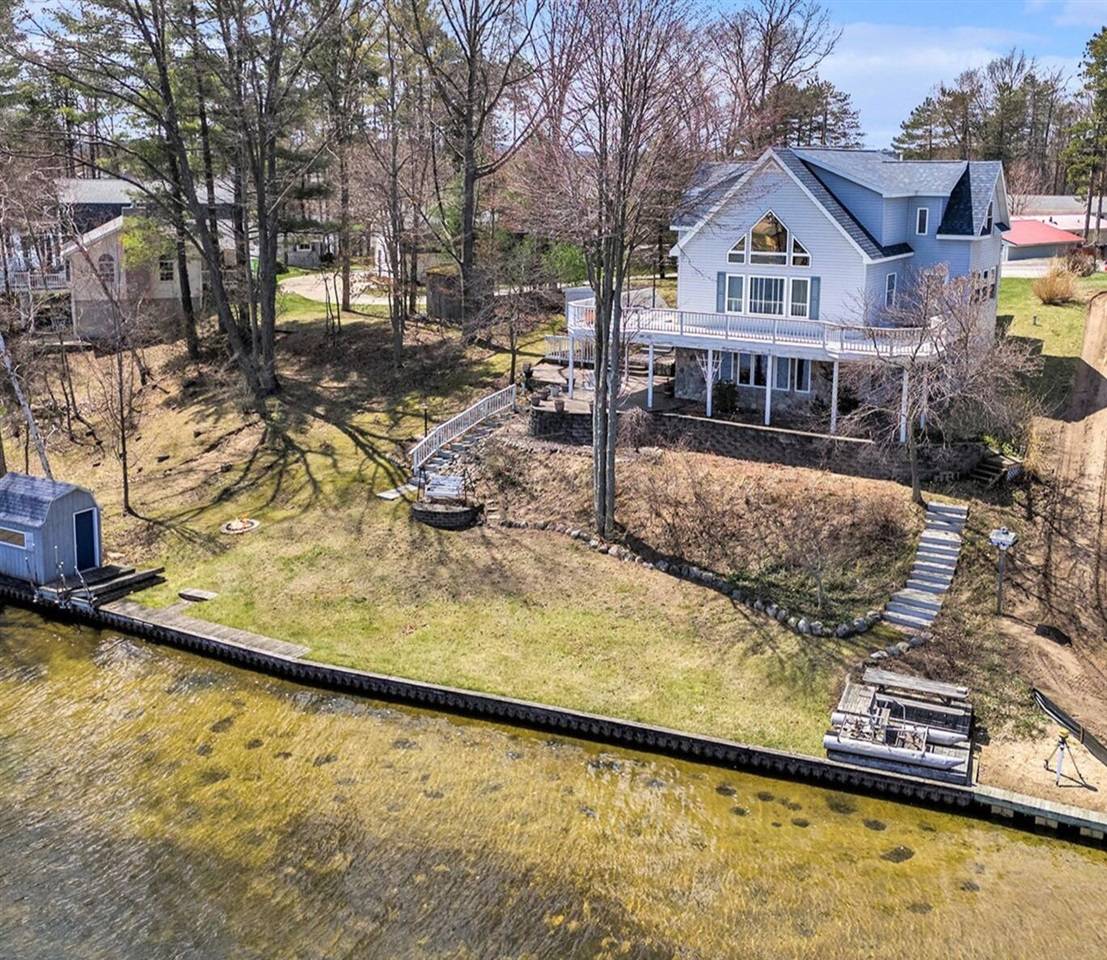 8010 Lumberjack Drive, Mears, MI 49436