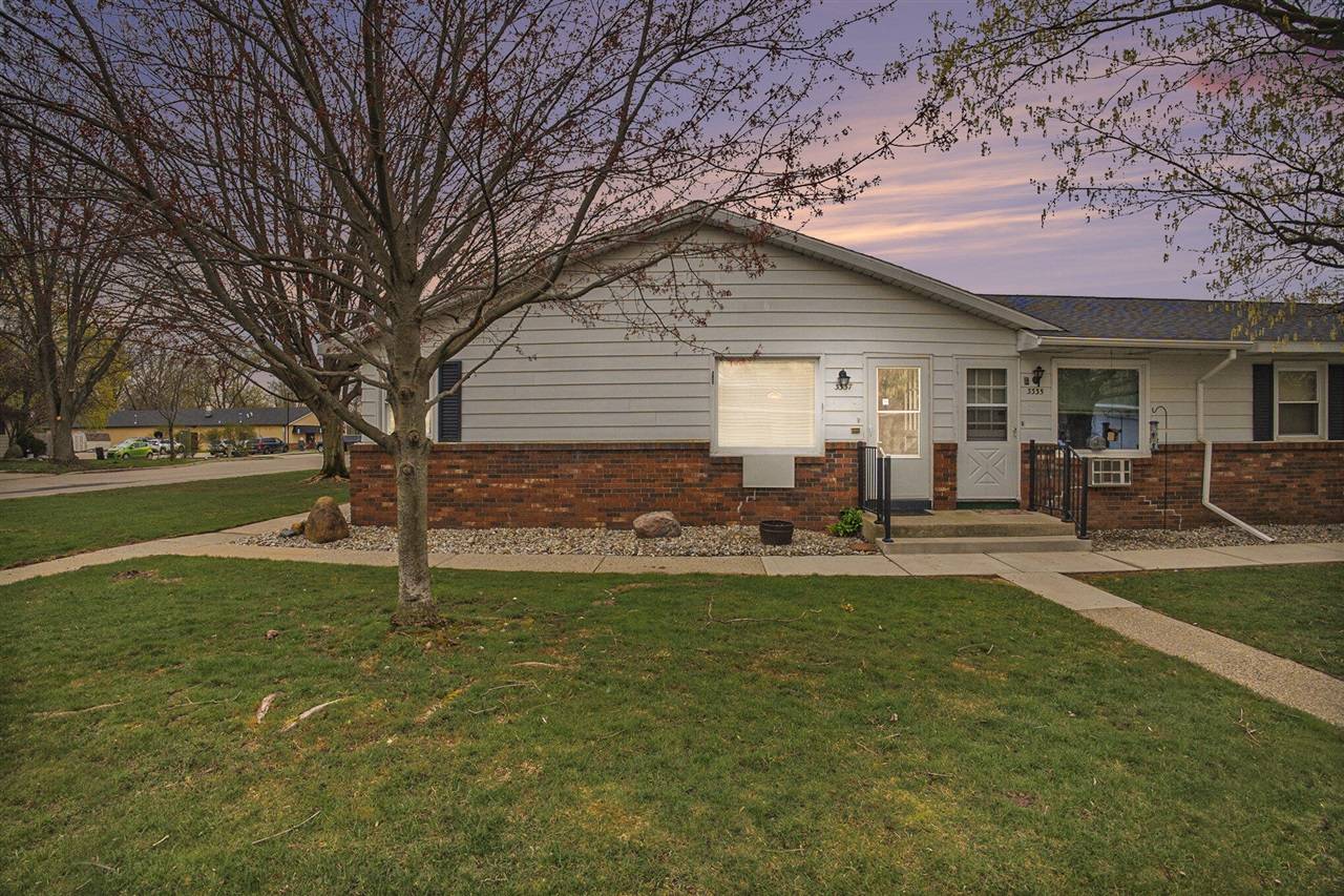 3337 Division Avenue, Grandville, MI 49418