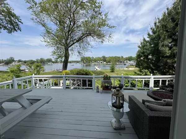 Spring Lake, MI 49456-1255,16933 Royal Lane