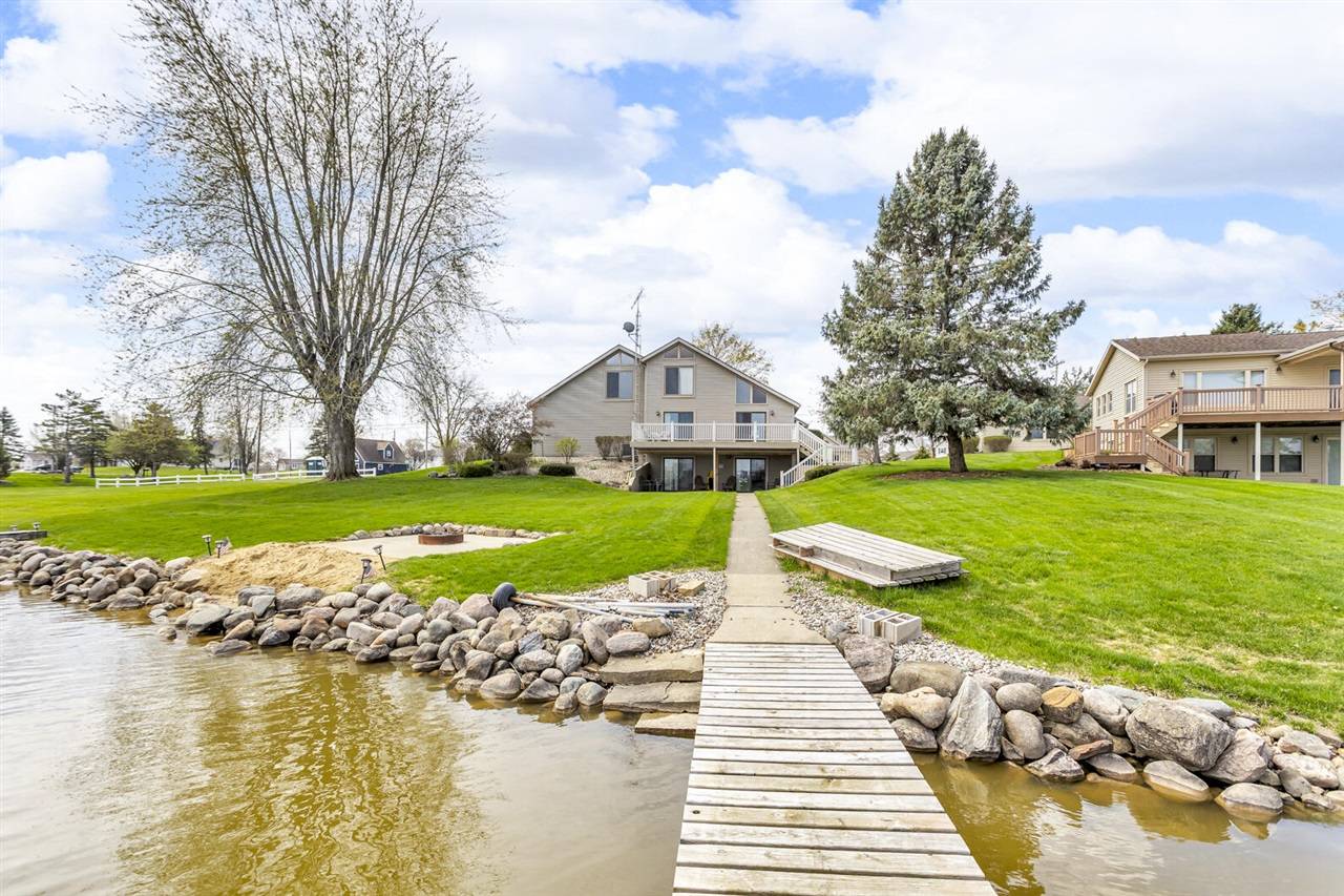 9015 Kingsley Drive, Onsted, MI 49265-9495