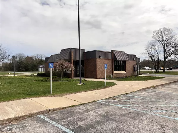 Muskegon, MI 49444-3437,3035 Heights Ravenna Road