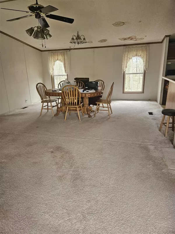 Marshall, MI 49068,22530 M Drive