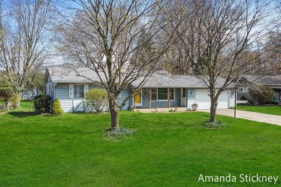 14163 Ridgewood Drive, Holland, MI 49424-1205