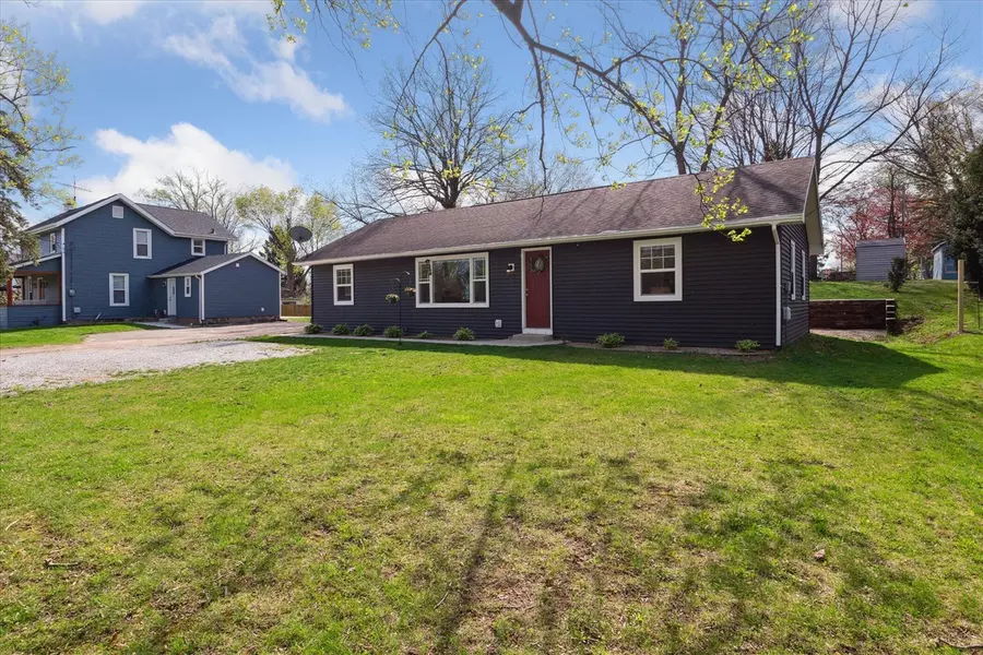 125 N 2nd Street, Cassopolis, MI 49031-1163
