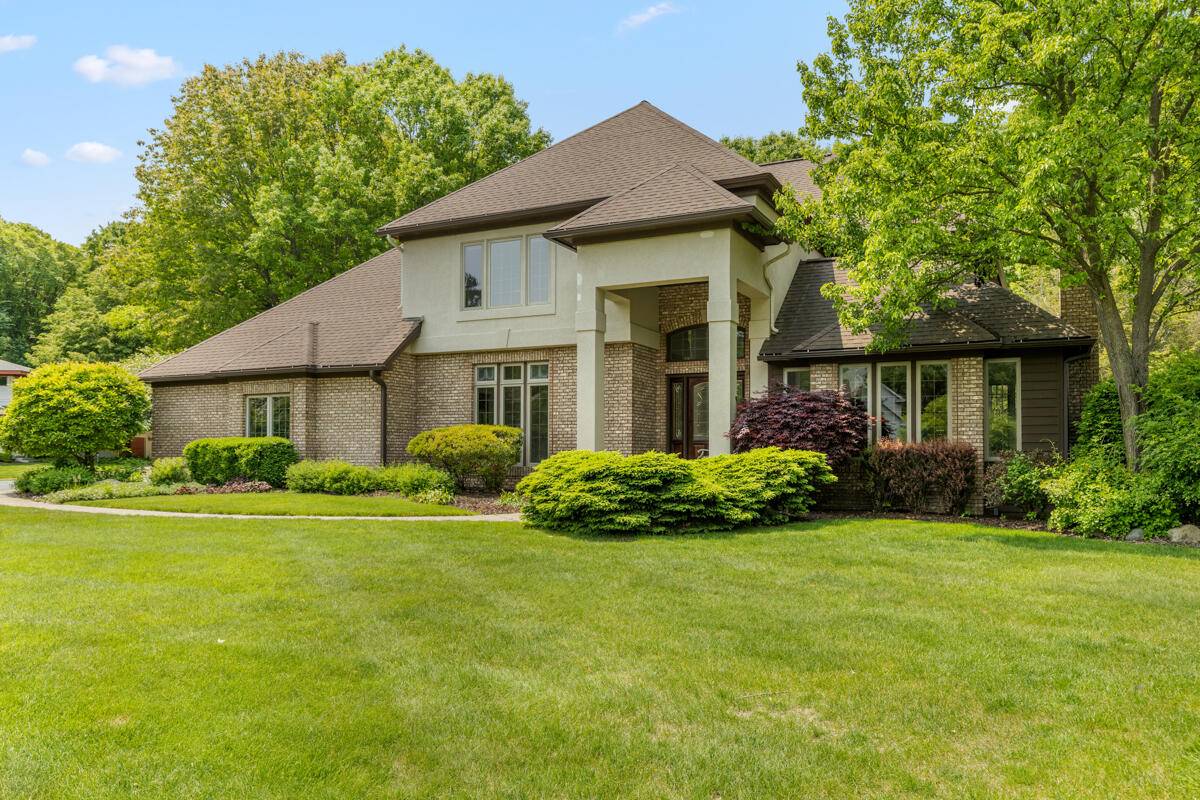 Holland, MI 49424-6608,40 Bay Circle Drive