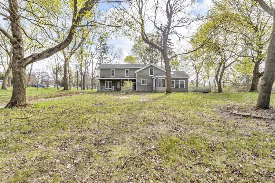 3724 Ocean Beach Road, Clarklake, MI 49234