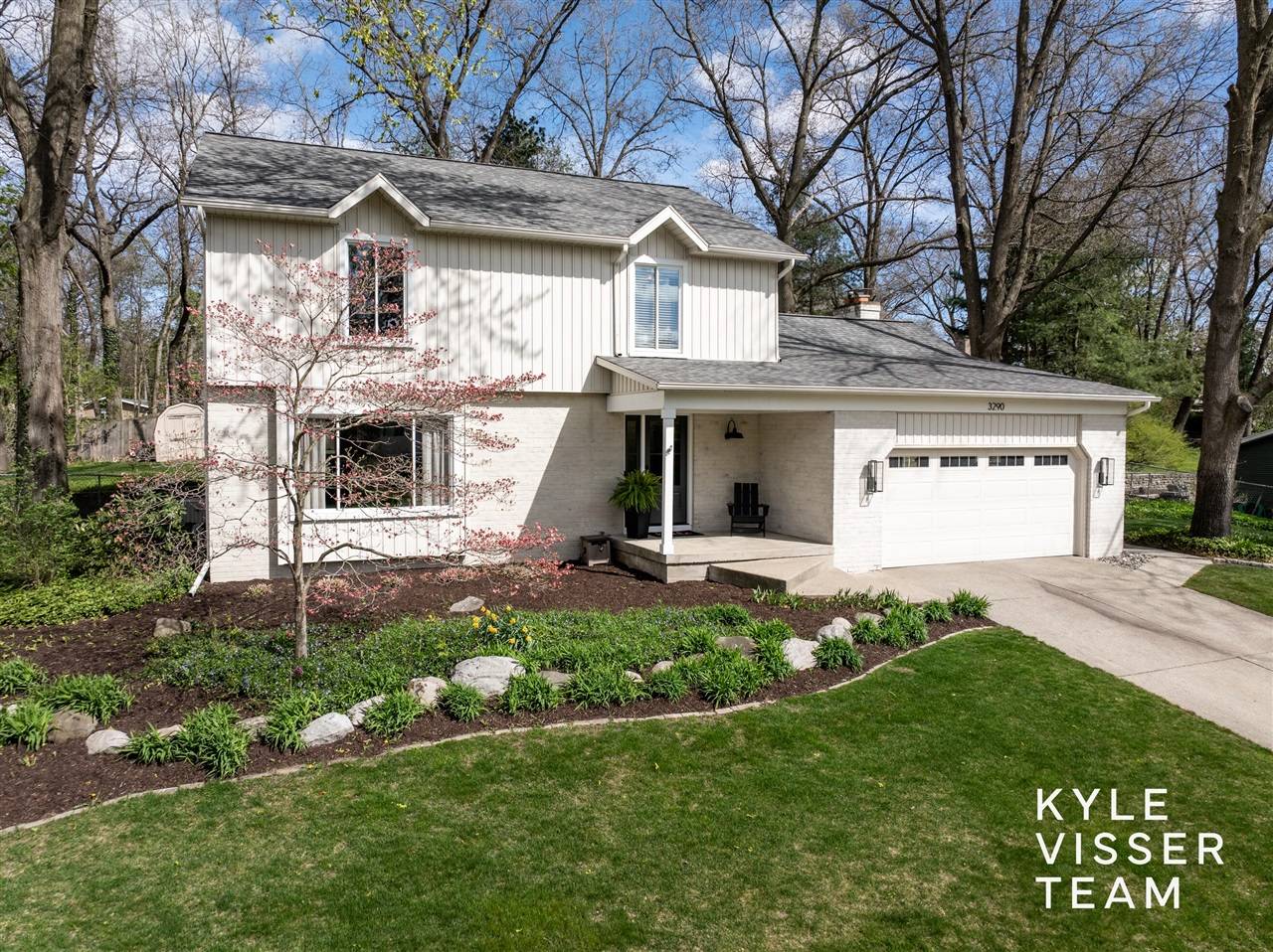 3290 Hidden Hills Court, Grand Rapids, MI 49546-9118