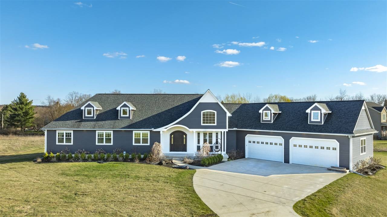 Brighton, MI 48114-9701,10914 Doves Point