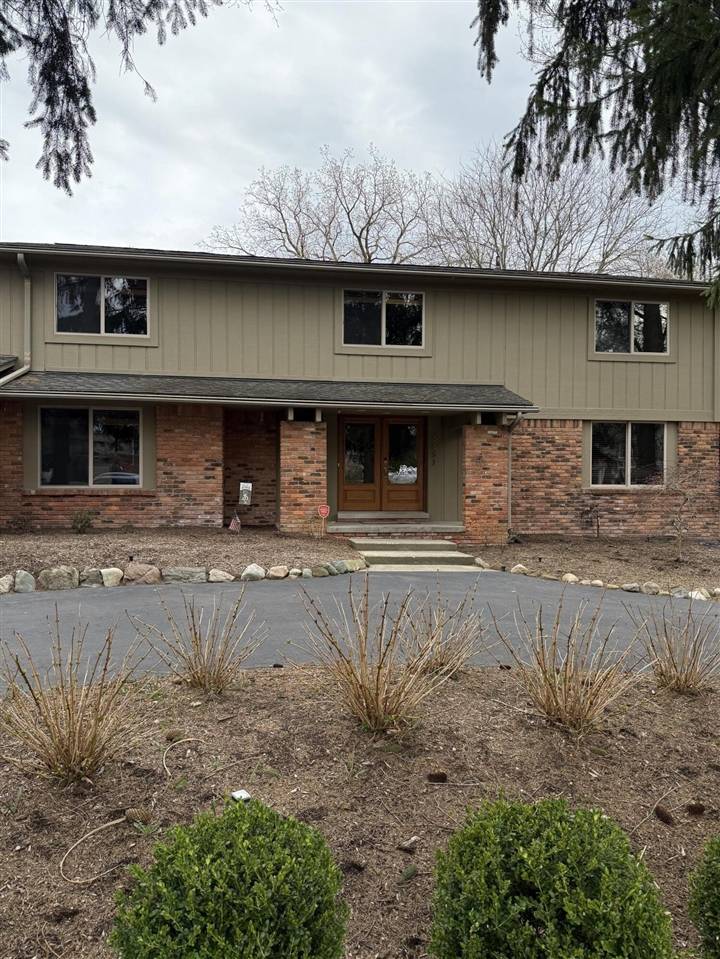 West Bloomfield, MI 48322-1774,5653 Powder Horn Drive