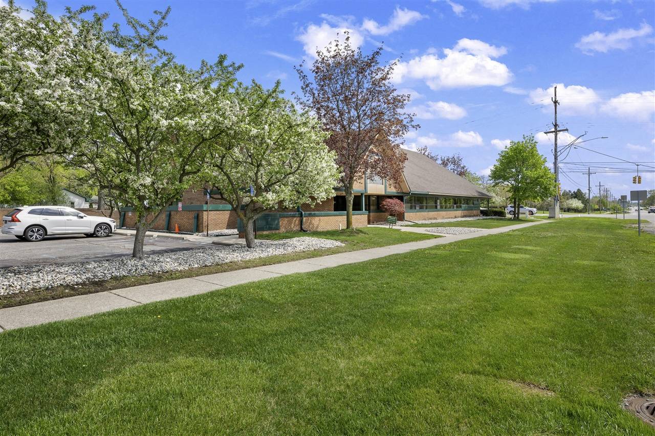 Novi, MI 48375,45380 W 10 Mile Road