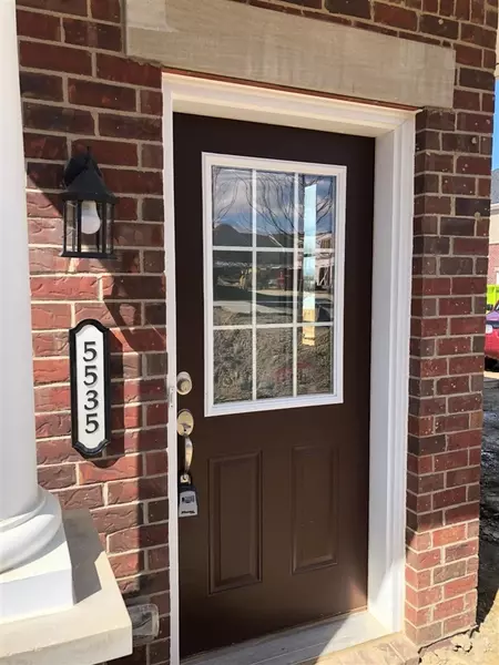 5535 Arbor Chase Drive, Ann Arbor, MI 48103-3516