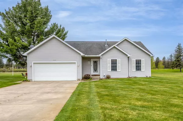 7515 Ryans Run, Canadian Lakes, MI 49346-8833