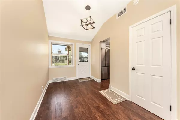 Ann Arbor, MI 48104-5271,2303 Pittsfield Boulevard