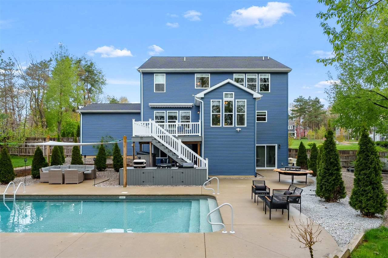 5849 Gavin Lane, Kalamazoo, MI 49009-9169