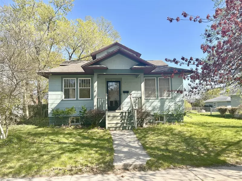 2113 Ruddiman Drive, North Muskegon, MI 49445