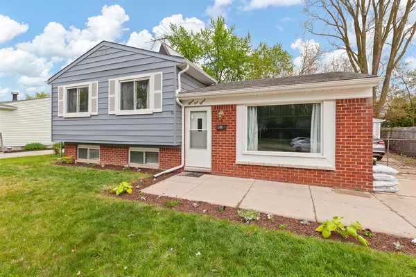 Romulus, MI 48174-3069,15415 Harriet Street