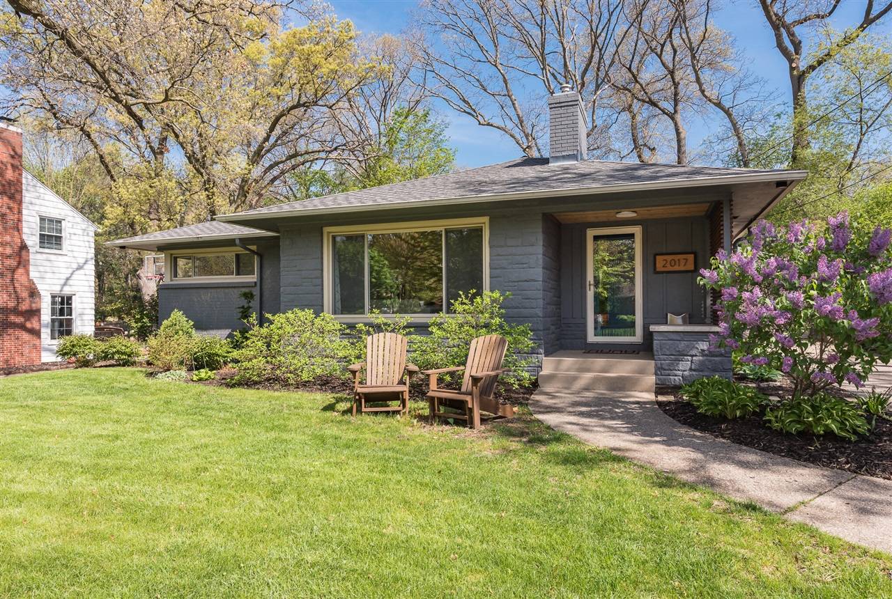 2017 Hall Street, East Grand Rapids, MI 49506-4071