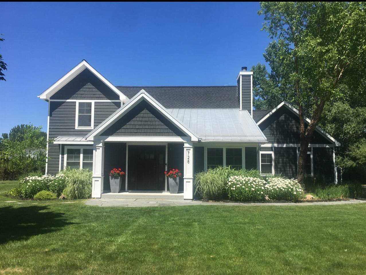 728 Wilderness Ridge, Douglas, MI 49406-5124