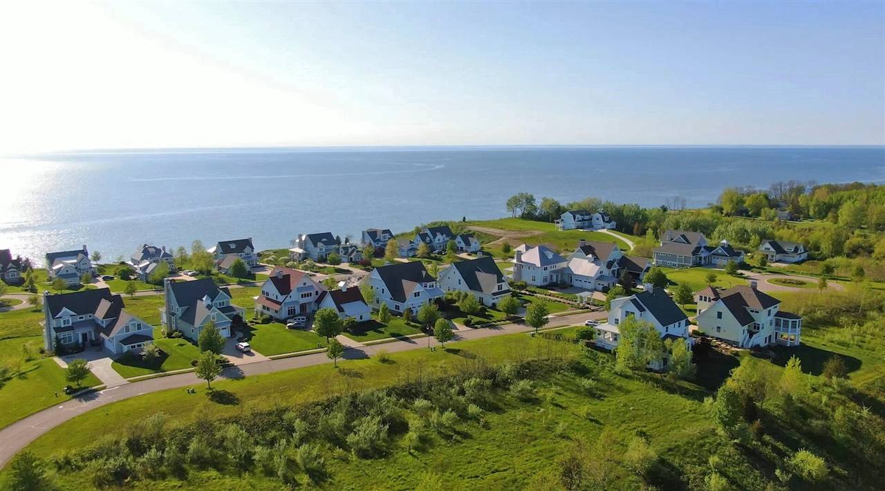 661 Lantern Watch Drive, South Haven, MI 49090