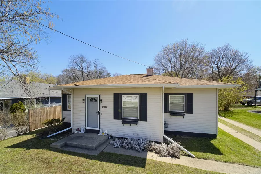 1187 Maple Road, Manistee, MI 49660