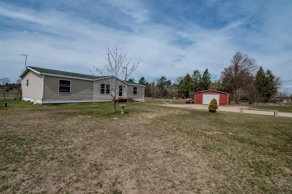 3150 S Miller Road, Sidney, MI 48885