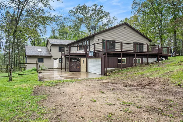 1977 E 40th Street, White Cloud, MI 49349