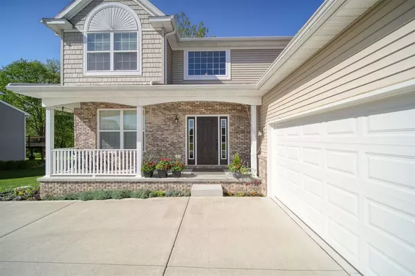 10478 River Edge Road, Saline, MI 48176-8919