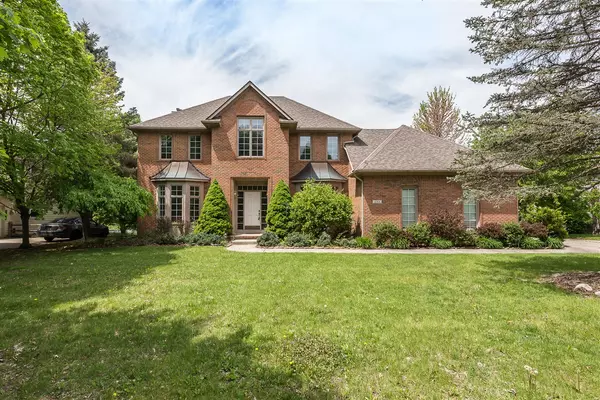 4364 Lake Forest Drive, Ann Arbor, MI 48108-9683