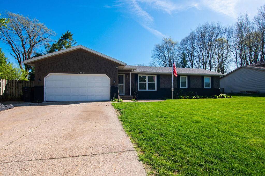 2091 Bayham Drive, Grand Rapids, MI 49508-5024