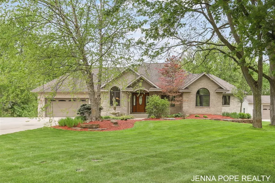 11457 Linden Drive, Marne, MI 49435