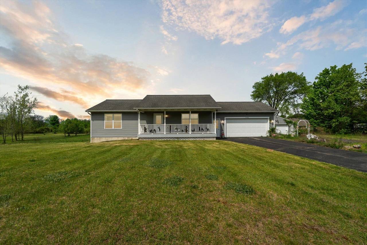 2466 10th Street, Shelbyville, MI 49344