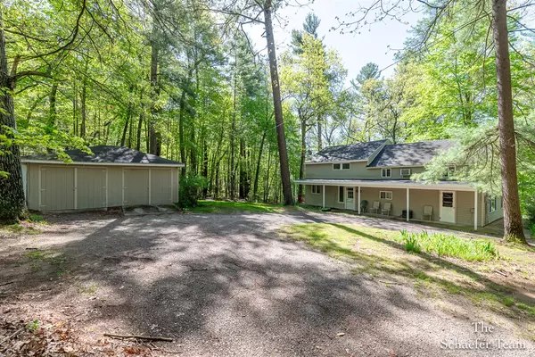 10436 Morgan Mills Avenue, Greenville, MI 48838