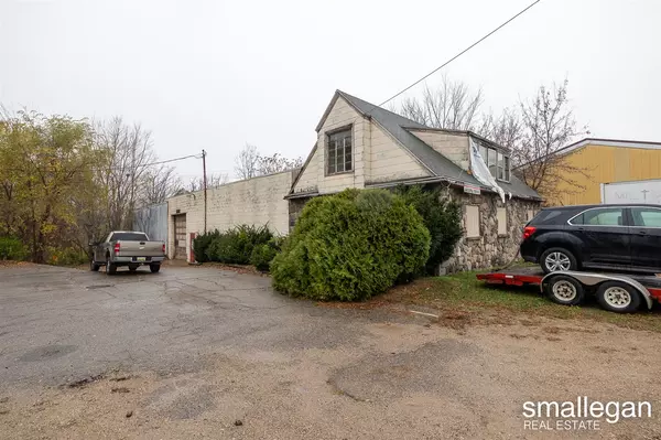 Kalamazoo, MI 49001-3006,866 Portage Street