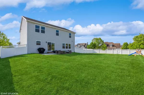 Stevensville, MI 49127-8601,6058 Racine Drive