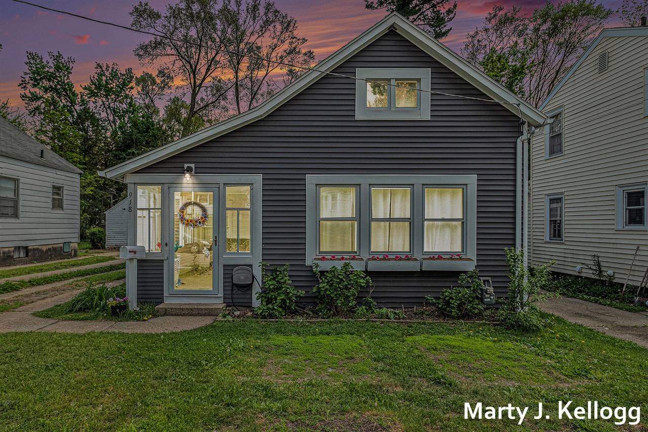 918 Merritt Street, Grand Rapids, MI 49507-3346