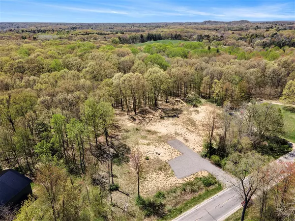 Saugatuck, MI 49453,6316 Gleason Road
