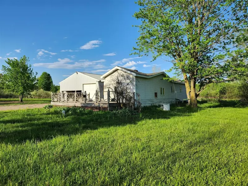 6464 Decker Road, Orleans, MI 48865-9705